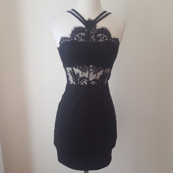 Boohoo Dresses & Skirts - Sexy black lace dress